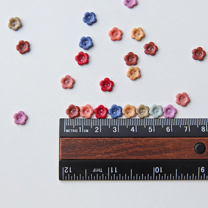 50Pcs Mini Buttons 8mm Mini Resin Flower Shape